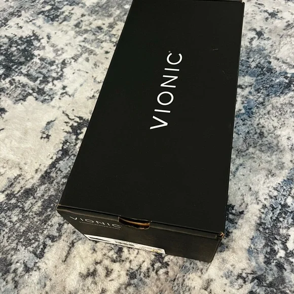 Vionic Women's Flats & Loafers - Black - Picture 5 of 9